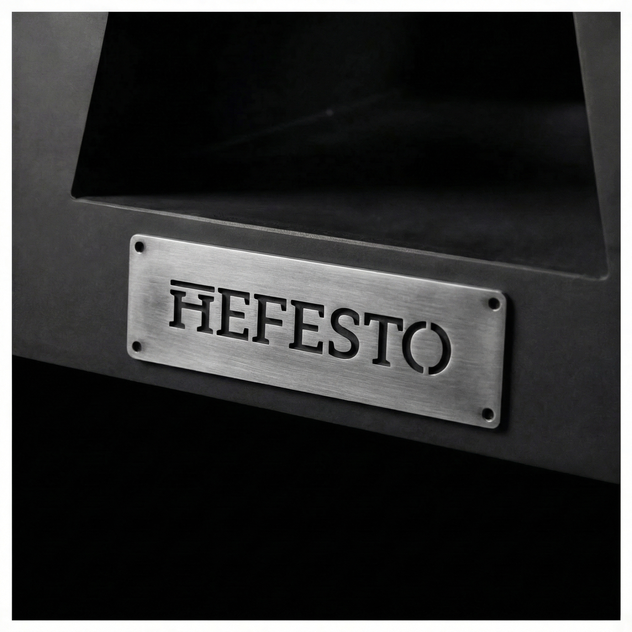 Hefesto Altar - prémiový ohniskový gril